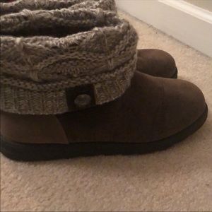 Like New Muk Luks Brown Boots with Sweater Detail